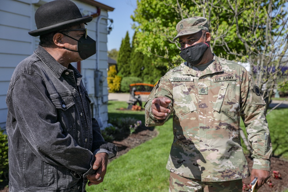 Members of Jackson family meet with U.S. Air Force personnel