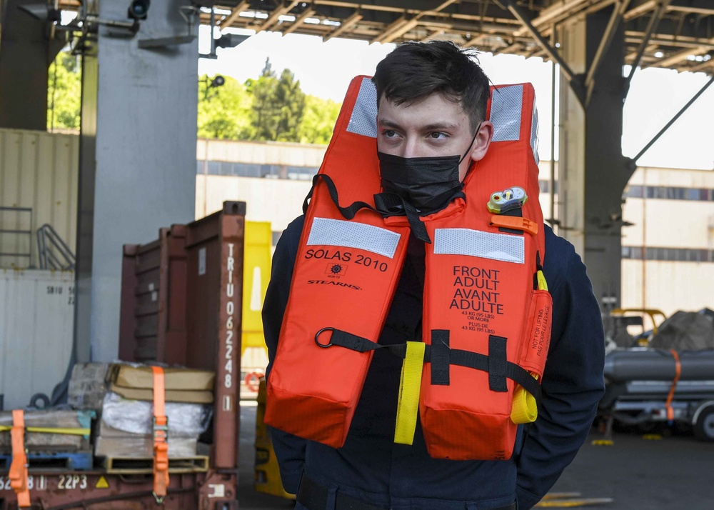 USS Hershel &quot;Woody&quot; Williams training in Croatia
