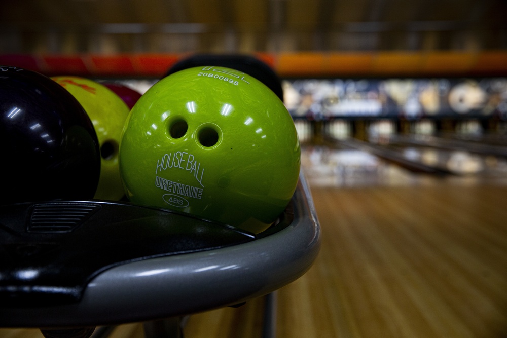 DVIDS - Images - Foster Bowling Center hosts grand reopening [Image 3 of 8]