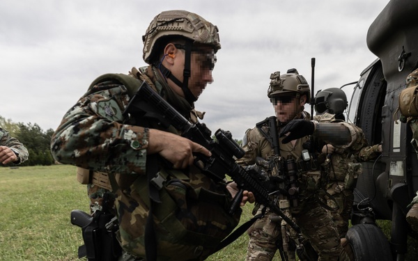 Special Forces from North Macedonia and the U.S. head to the field for Trojan Footprint 21