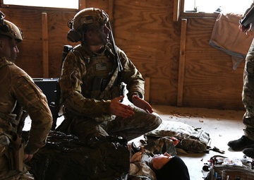 U.S. Army Green Berets Conduct MEDEVAC Training