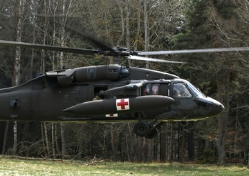 U.S. Army Green Berets Conduct MEDEVAC Training