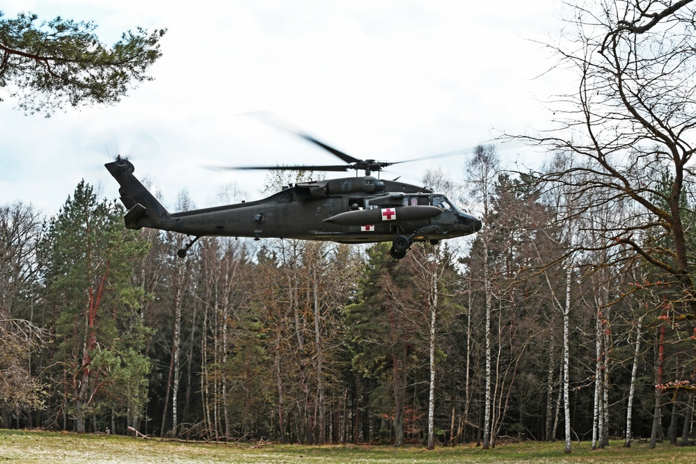 U.S. Army Green Berets Conduct MEDEVAC Training