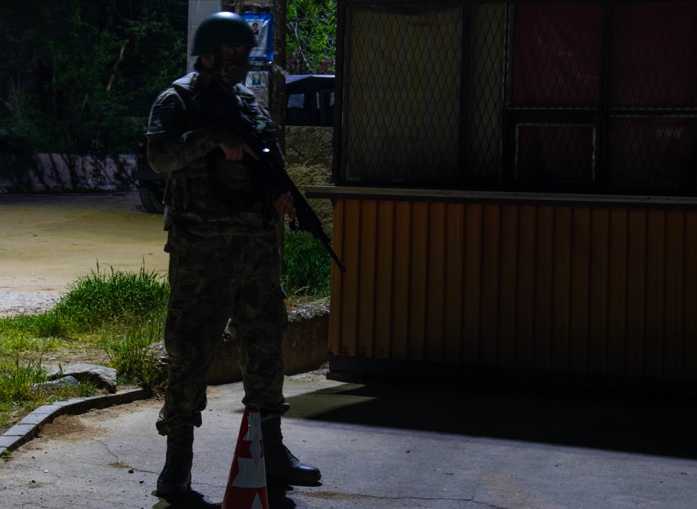 Turkish KFOR Soldiers conduct town patrol