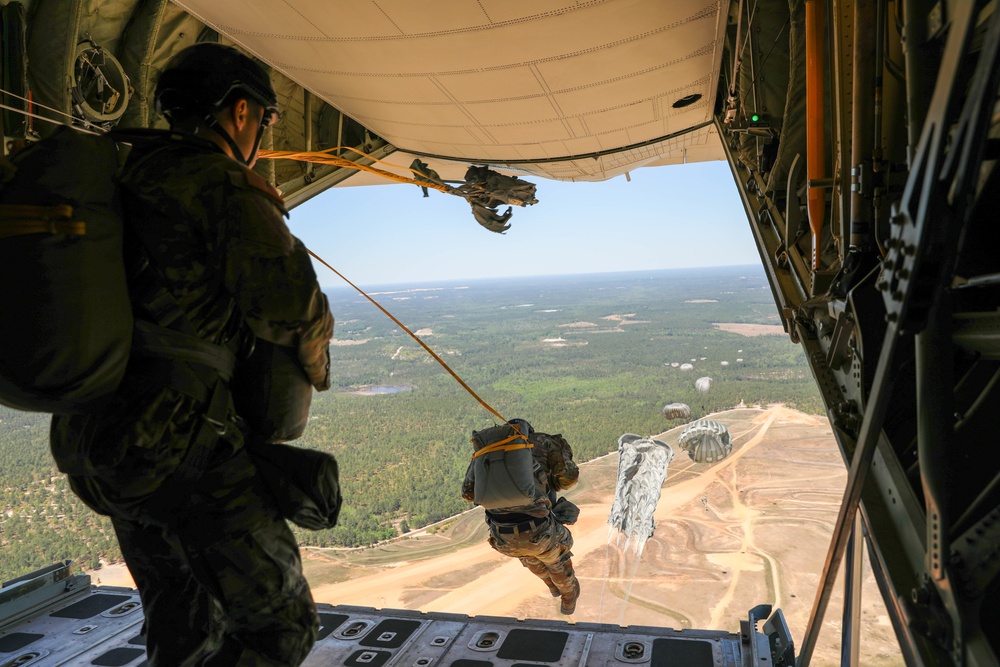 U.S. Army Civil Affairs and Psychological Operations Command (Airborne) takes to the skies