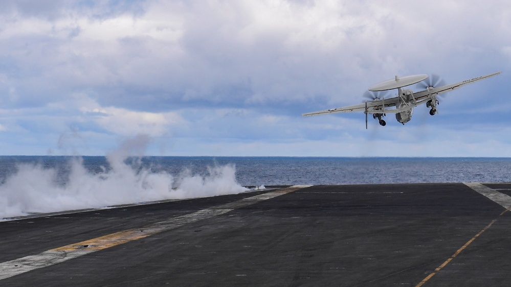 Hawkeye takeoff