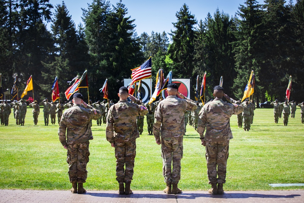 7th ID Change of Command Ceremony