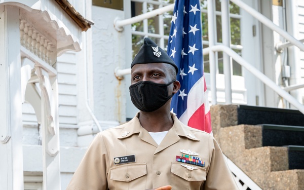 CSCS Korhy Flanary, CS1 Gideon Ige reenlistment ceremony