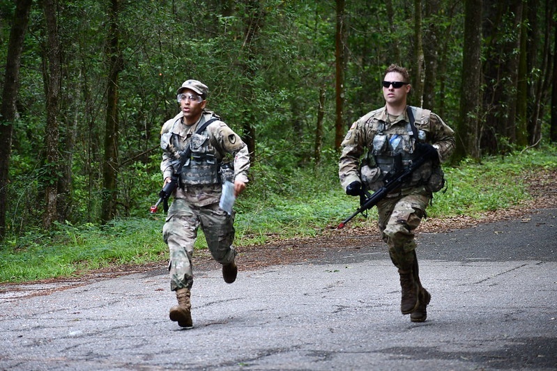 AMCOM Soldiers show grit at Rucker competition