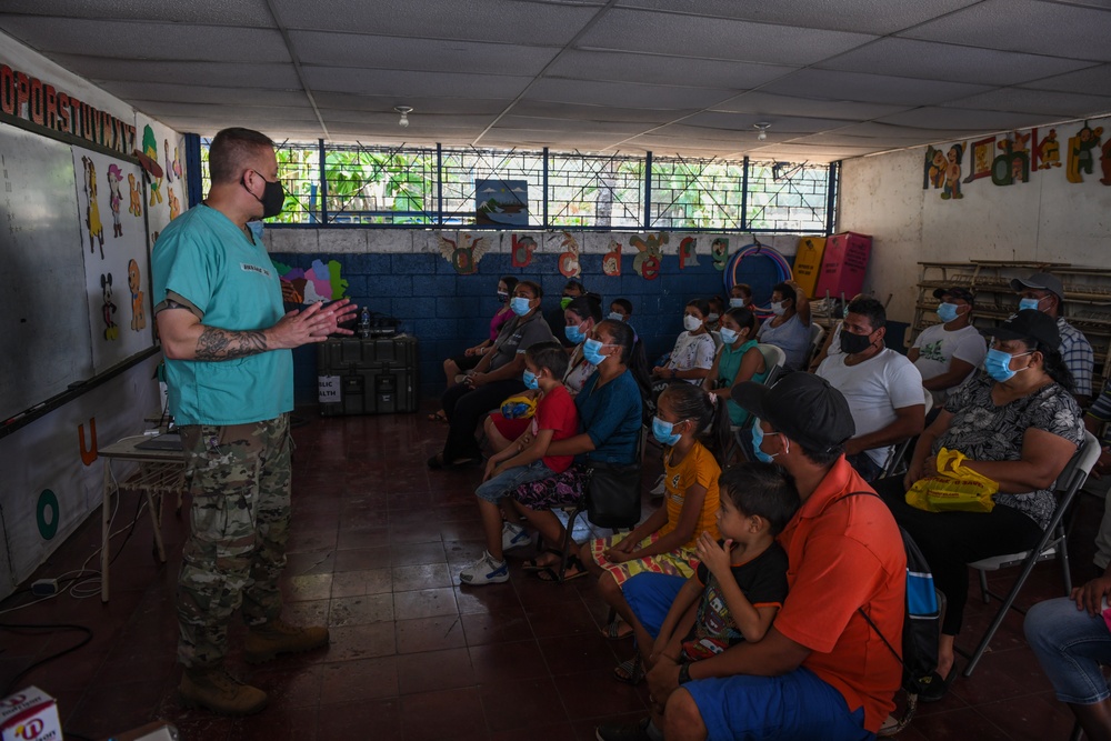 JTF-Bravo conducts MEDRETE on Meanguera Island, El Salvador during Resolute Sentinel 21