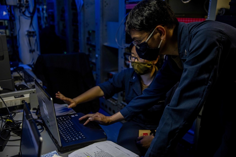 USS Curtis Wilbur Radio Workspace