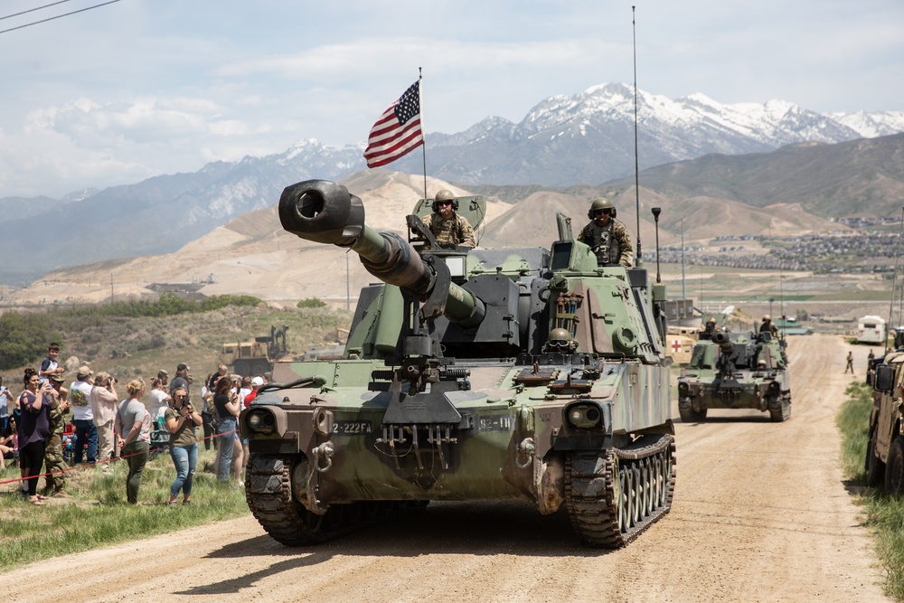 Utah National Guard’s 2nd Battalion, 222nd Field Artillery  hosts live-fire artillery experience for family members