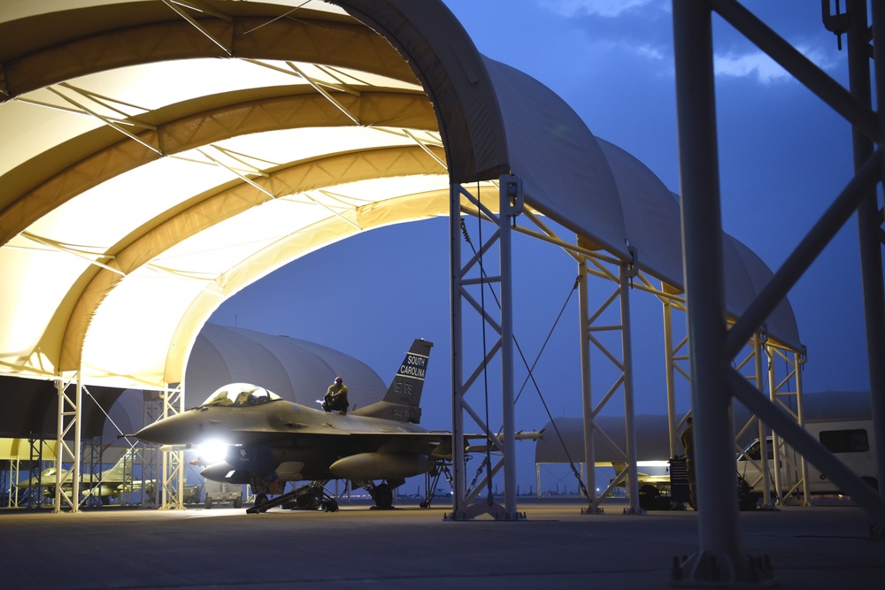 157th Airmen prepare jets for takeoff