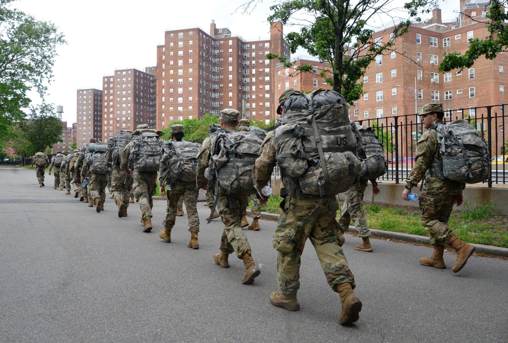 NYARNG &quot;Fighting 69th&quot; Infantry Regiment Conduct 6 Mile Ruck March in NYC