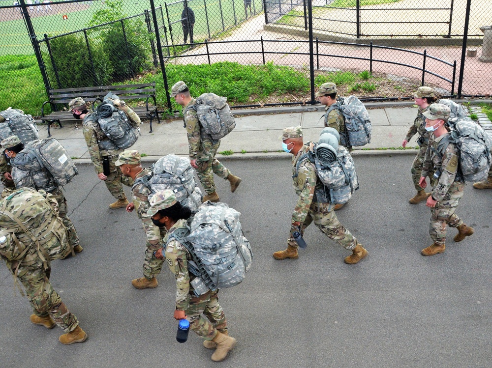 NYARNG &quot;Fighting 69th&quot; Infantry Regiment Conduct 6 Mile Ruck March in NYC