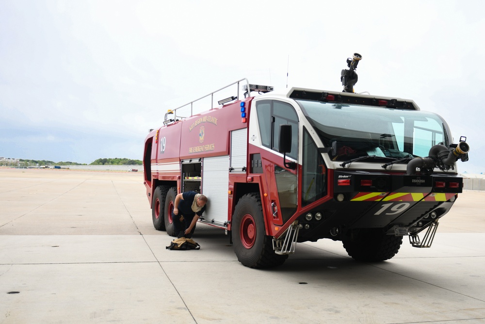 Naval Station Norfolk Aircraft Maintenance Hangar LP-21 Tests AFFF System