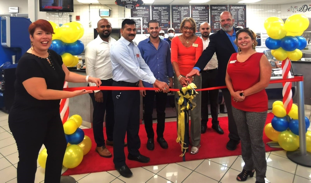 NEX Bahrain celebrates newly renovated Great American Bagel