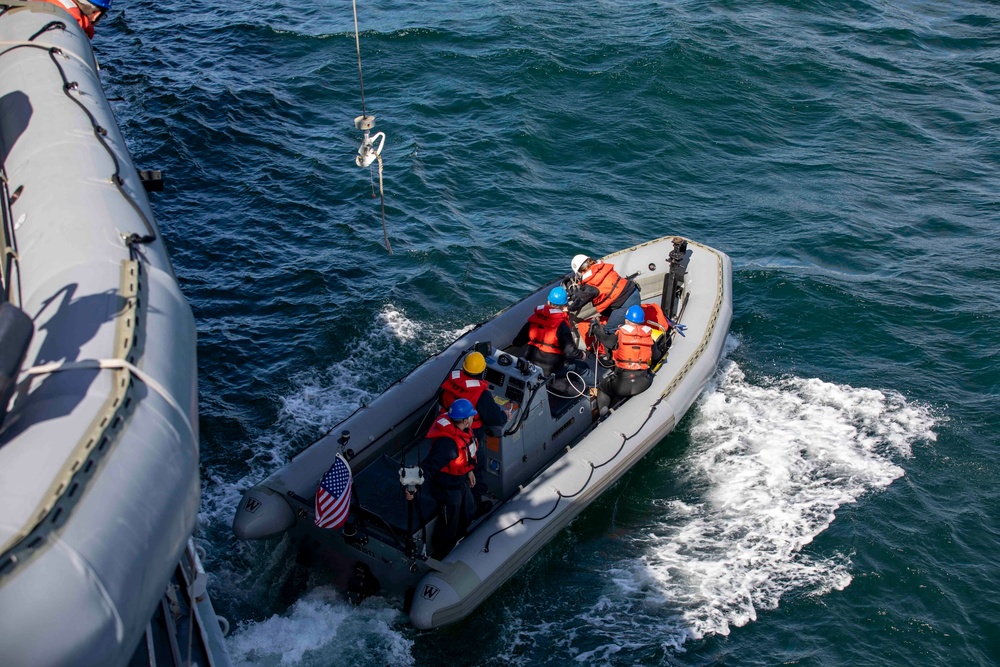 USS Paul Ignatius (DDG 117) - At-Sea Demo/Formidable Shield 2021