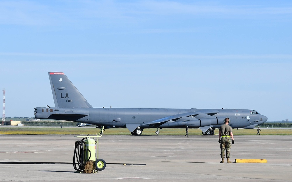 2nd Bomb Wing arrives in Spain for Bomber Task Force Europe