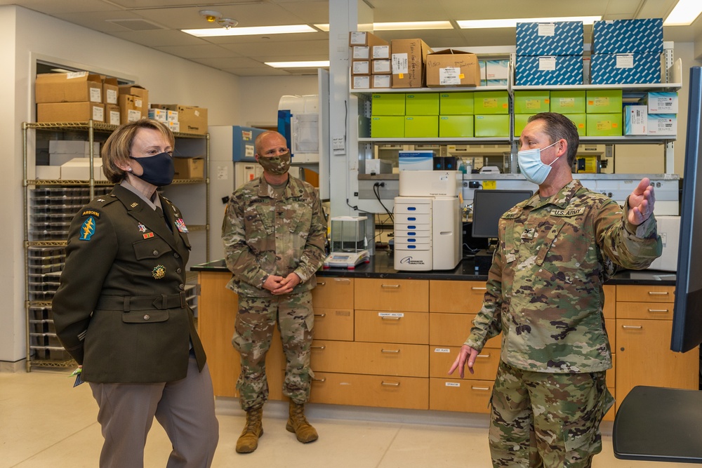 Brigadier General Mary V. Krueger visits Walter Reed Army Institute of Research