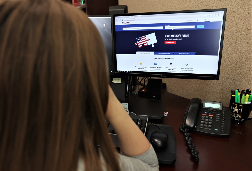 Navigating USAJOBS
