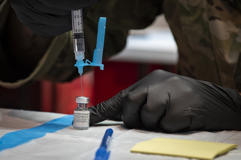 Pa. National Guard members administer COVID-19 vaccine in Philadelphia