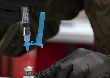 Pa. National Guard members administer COVID-19 vaccine in Philadelphia