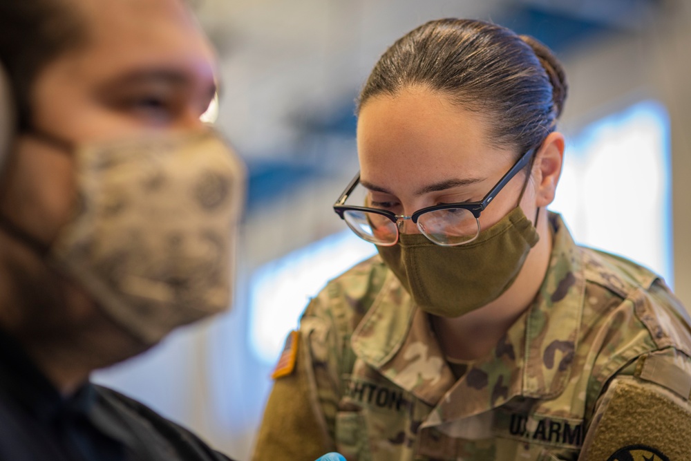 Pa. National Guard members administer COVID-19 vaccine in Philadelphia