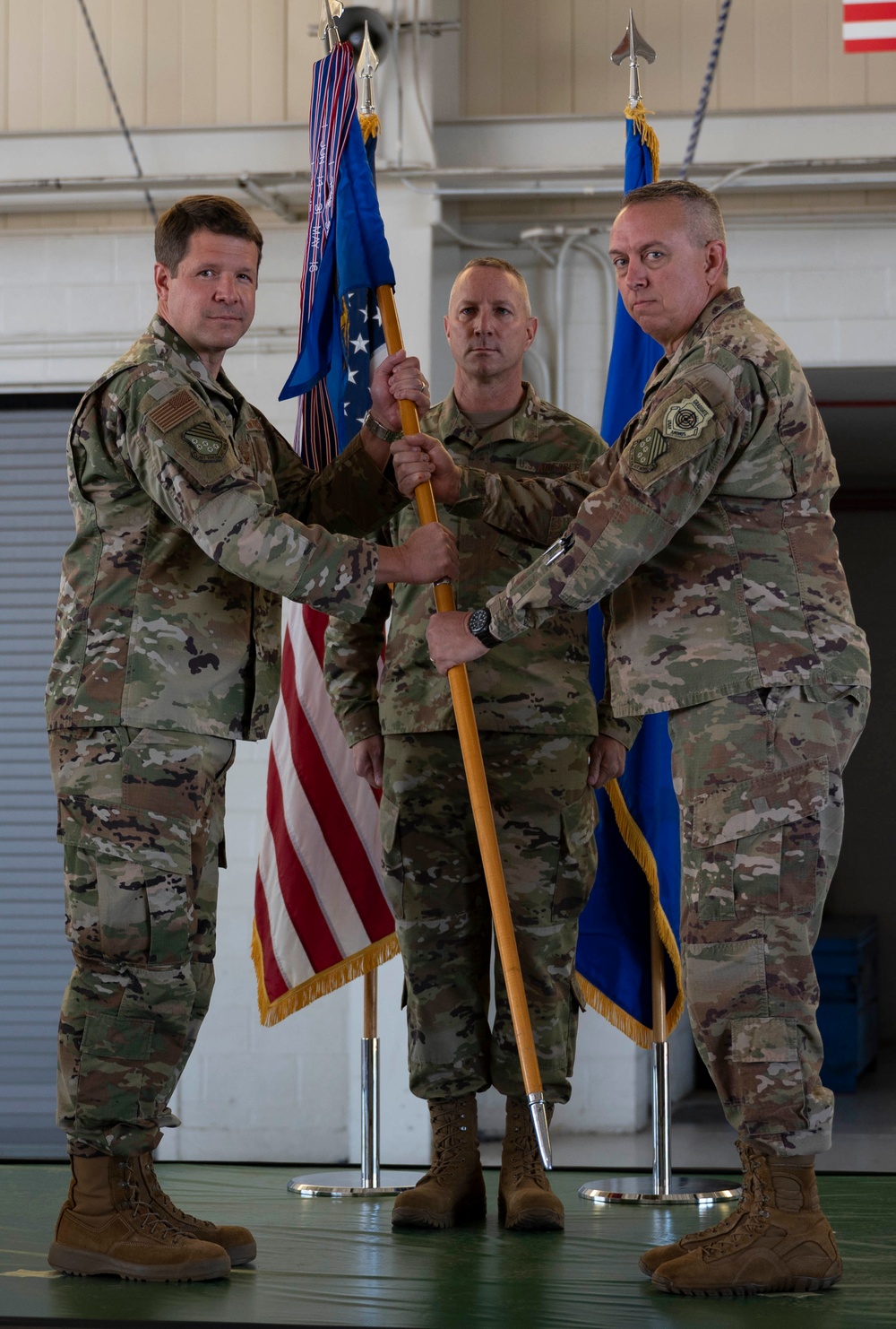 1st MXG Welcomes New Commander