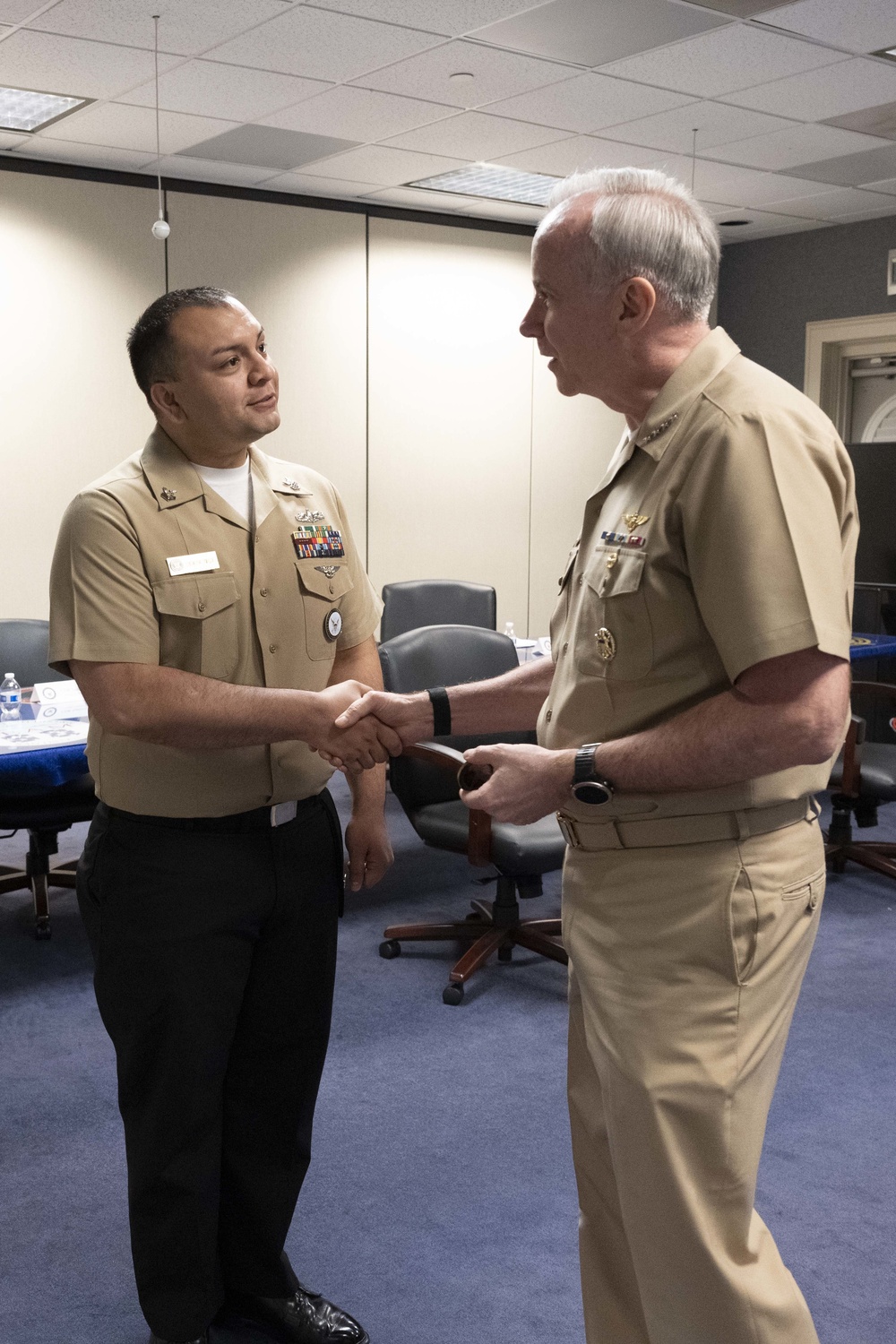 Vice Chief of Naval Operations Visits Commander, Navy Recruiting Command