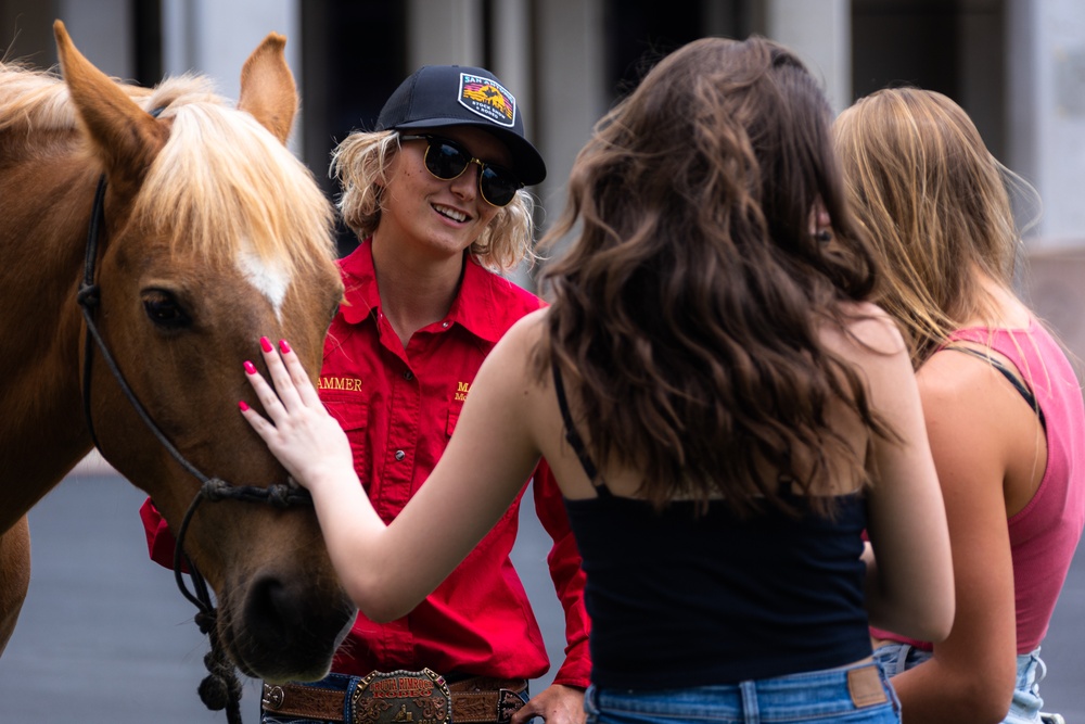 Mounted Color Guard brings mustangs to Foothill High School