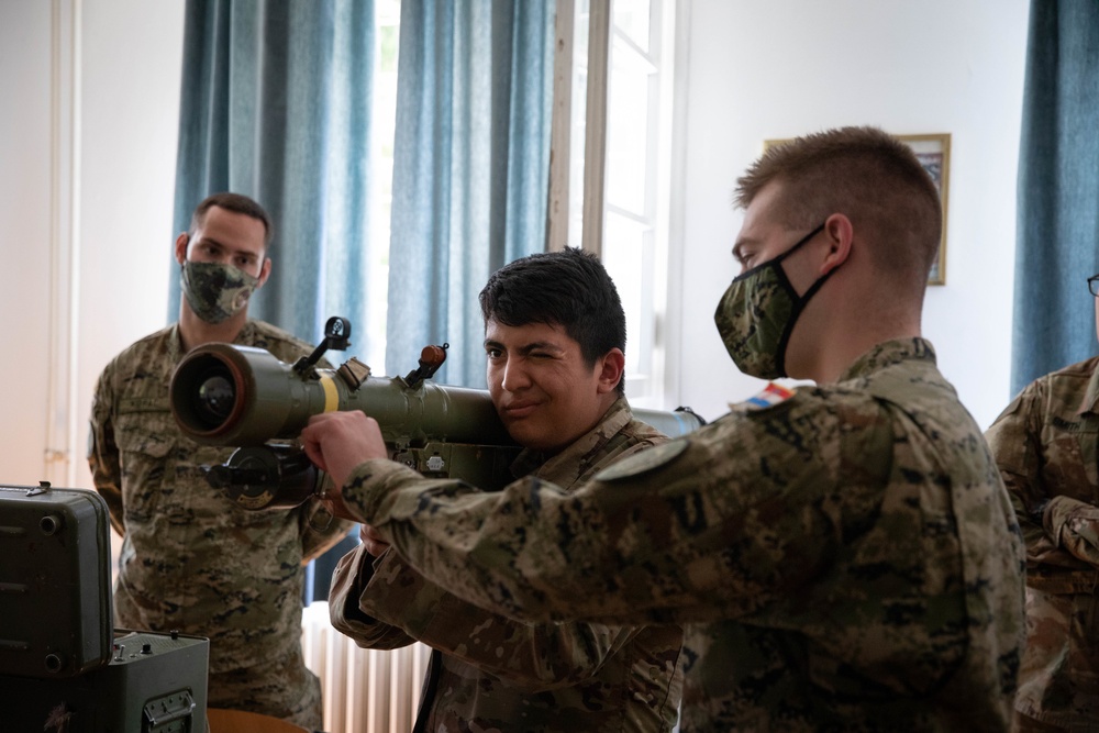 Air Defense Artillery trains in Croatia