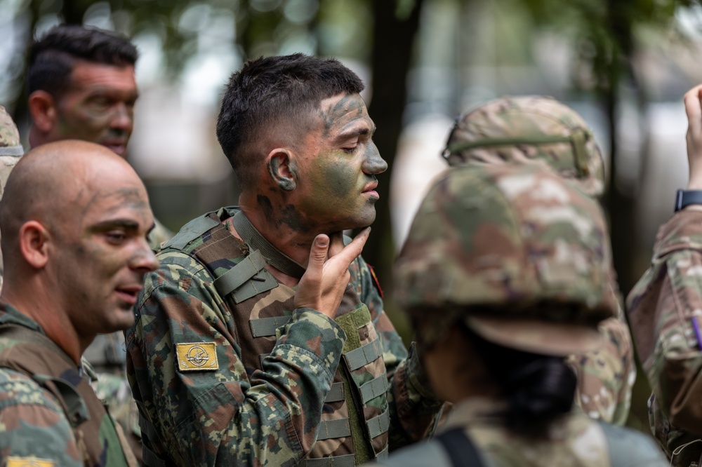Florida National Guard trains with Albanian Cadets