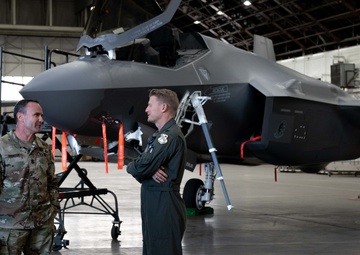 USINDOPACOM leadership and Sen. Sullivan visit Eielson