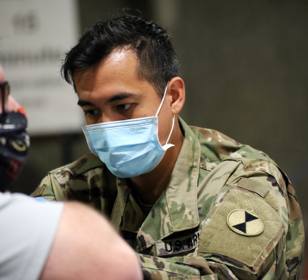 National Guard supports state employee vaccination site in Olympia