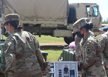 Army Reserve Soldiers of Pacific Signal-Cyber Team conduct headquarter’s first field culinary operations