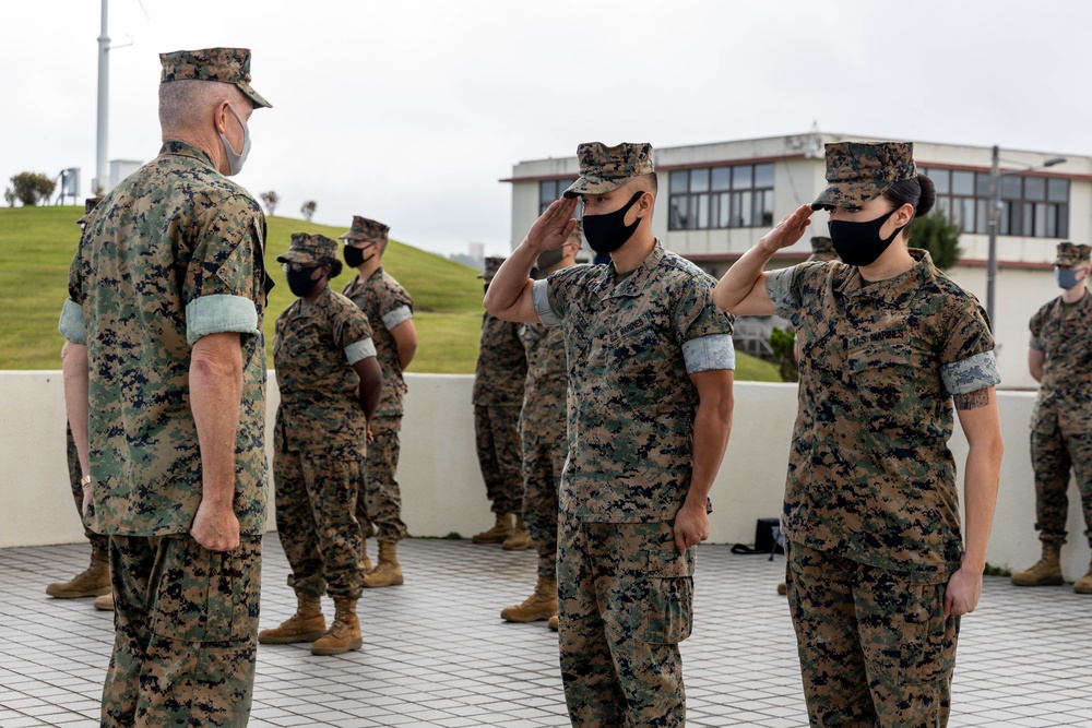 MCIPAC Marines awarded for superior administrative support