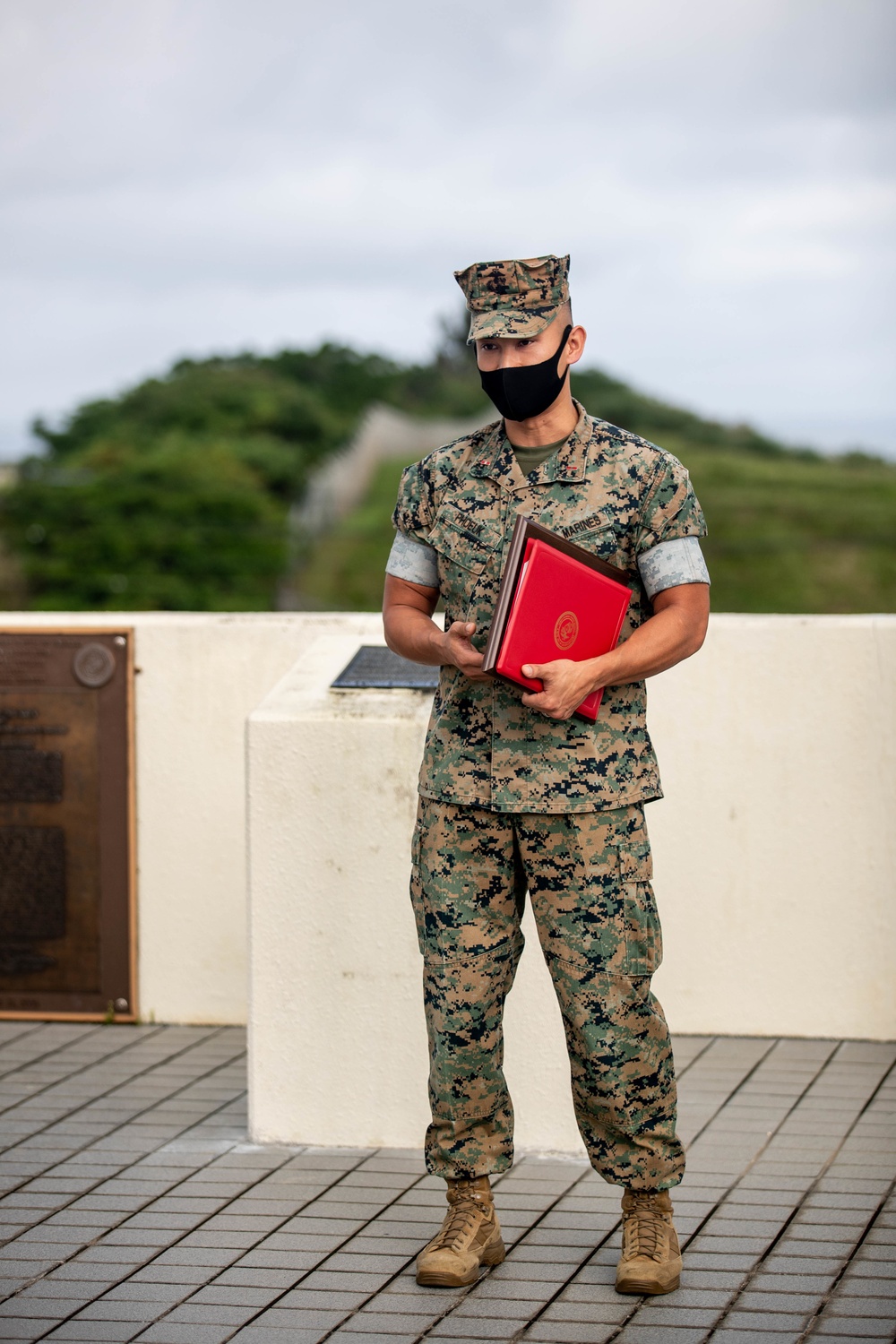 MCIPAC Marines awarded for superior administrative support