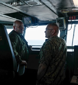 Abraham Lincoln hosts DCNO for Information Warfare