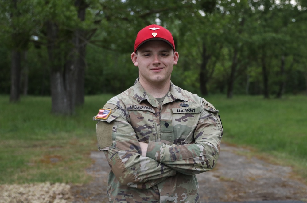 Soldier from Ohio Rigs Loads for Air Drops in Kenyeri, Hungary