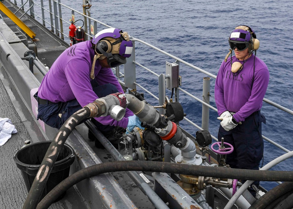 USS Hershel "Woody" Williams maintenance