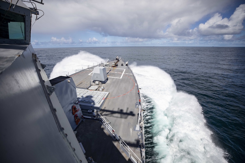 USS Paul Ignatius (DDG 117) - At-Sea Demo/Formidable Shield 2021