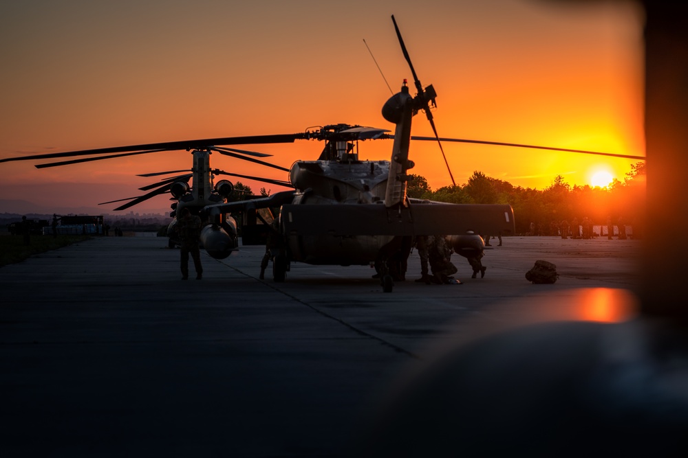 Ready to Fight: 12th CAB flexes air assault muscles during Swift Response 21