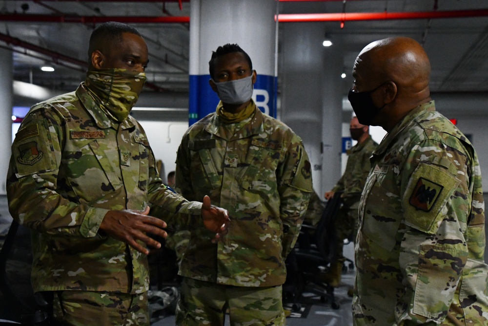 NGB SEA Whitehead visits MA NG troops assigned to Capitol Response Mission