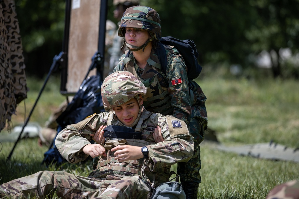 Florida National Guard trains with Albanian Cadets