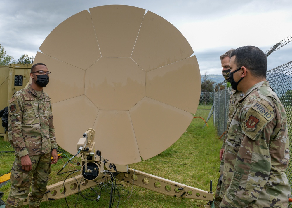 DVIDS - News - 606th ACS strengthens communication during AK21