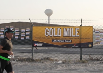 'Brickyard' Soldiers host 400 Indy Mini runners at Camp Arifjan