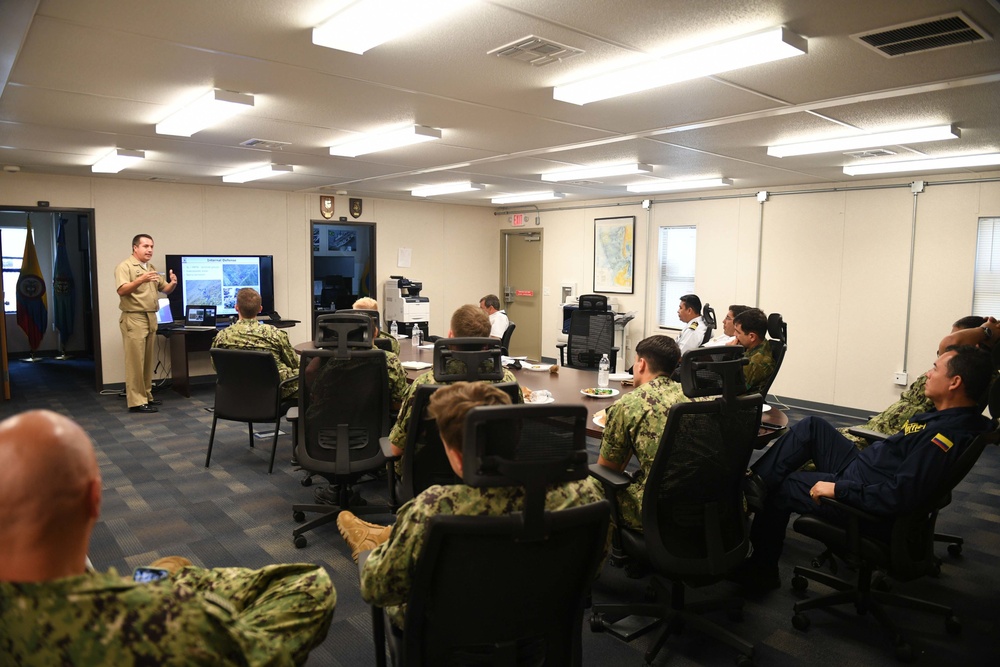 Foreign Liaison Officers Brief U.S. Naval Academy Midshipmen During Cultural Exchange