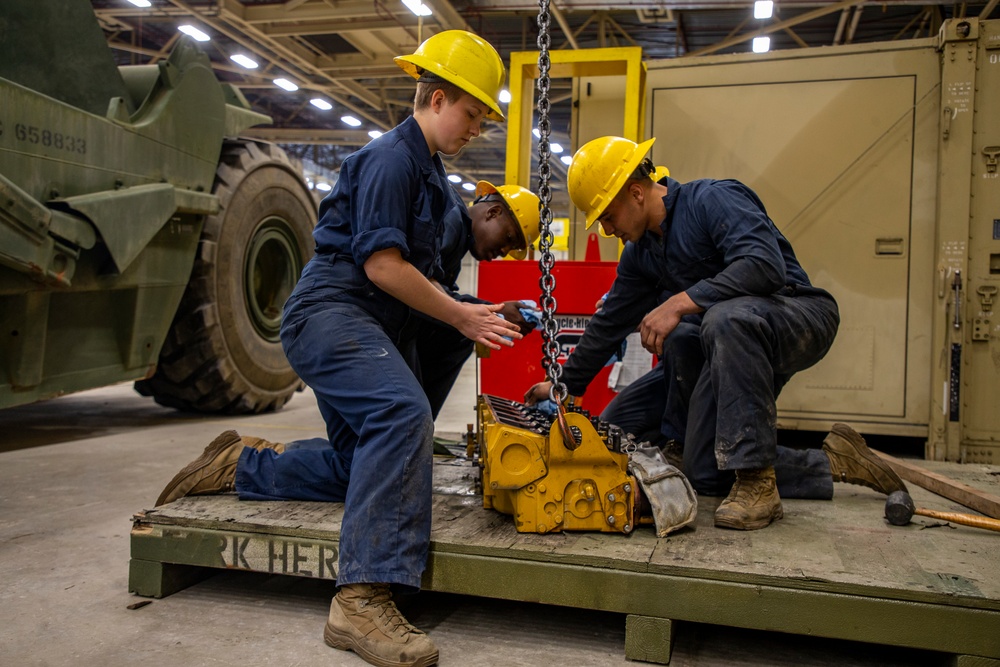 Maintenance Bn Marines