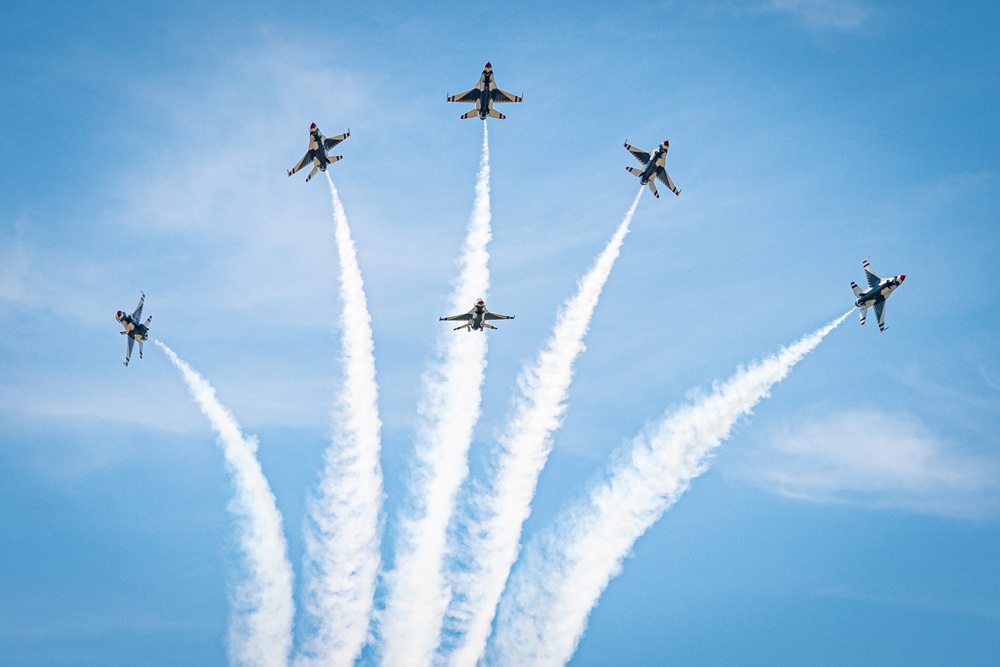 DVIDS - Images - Sound of Speed Airshow flies for the community [Image ...